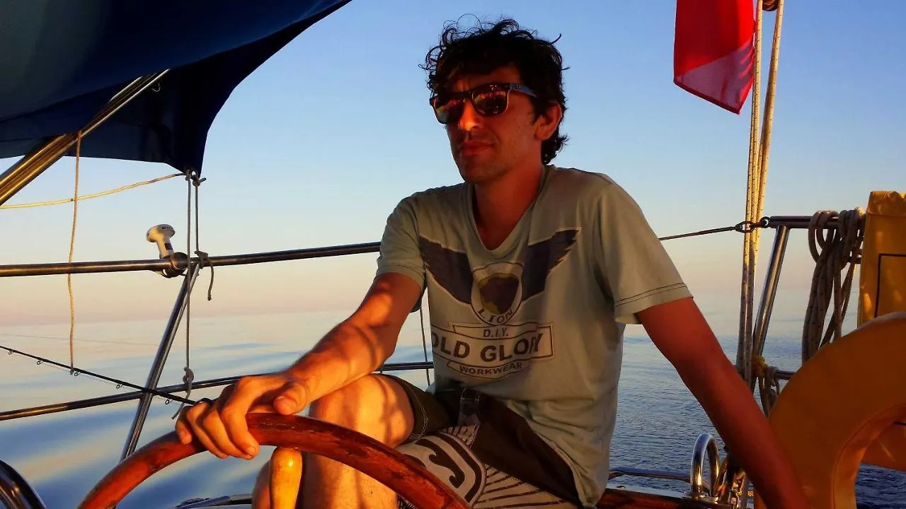 Hotel na wodzie Stay On A Beautiful Ocean Going Classic Schooner! Barcelona