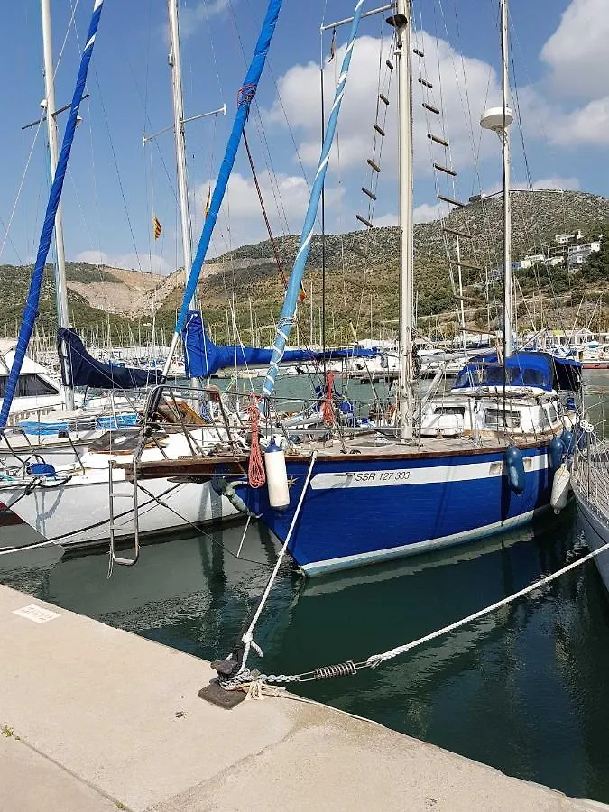 Stay On A Beautiful Ocean Going Classic Schooner! Barcelona Hotel na wodzie