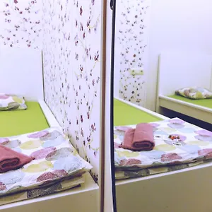 Fabrizzio's Petit Хостел