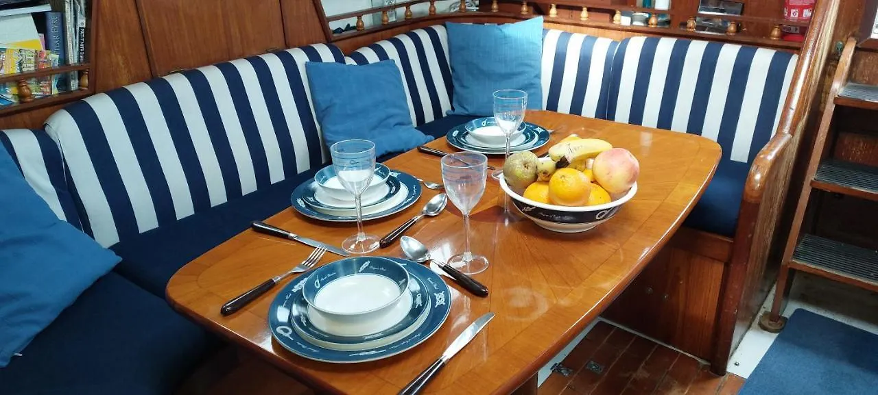 Stay On A Beautiful Ocean Going Classic Schooner! Barcelona Botel